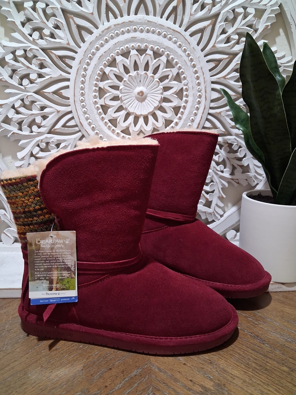NEW Bearpaw Burgundy Suede  Women's Boots Size 8